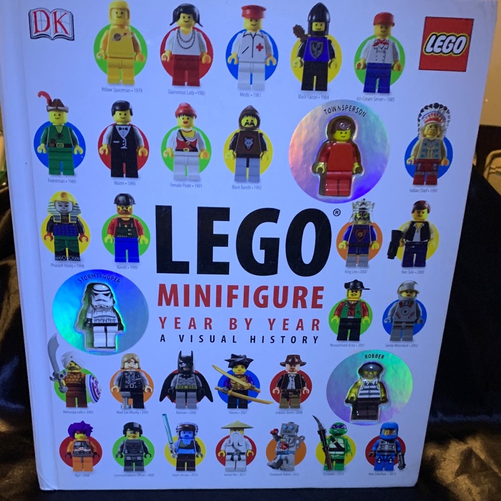 LEGO Minifigure Visual History Book Colorful Characters Stormtrooper minifigure
